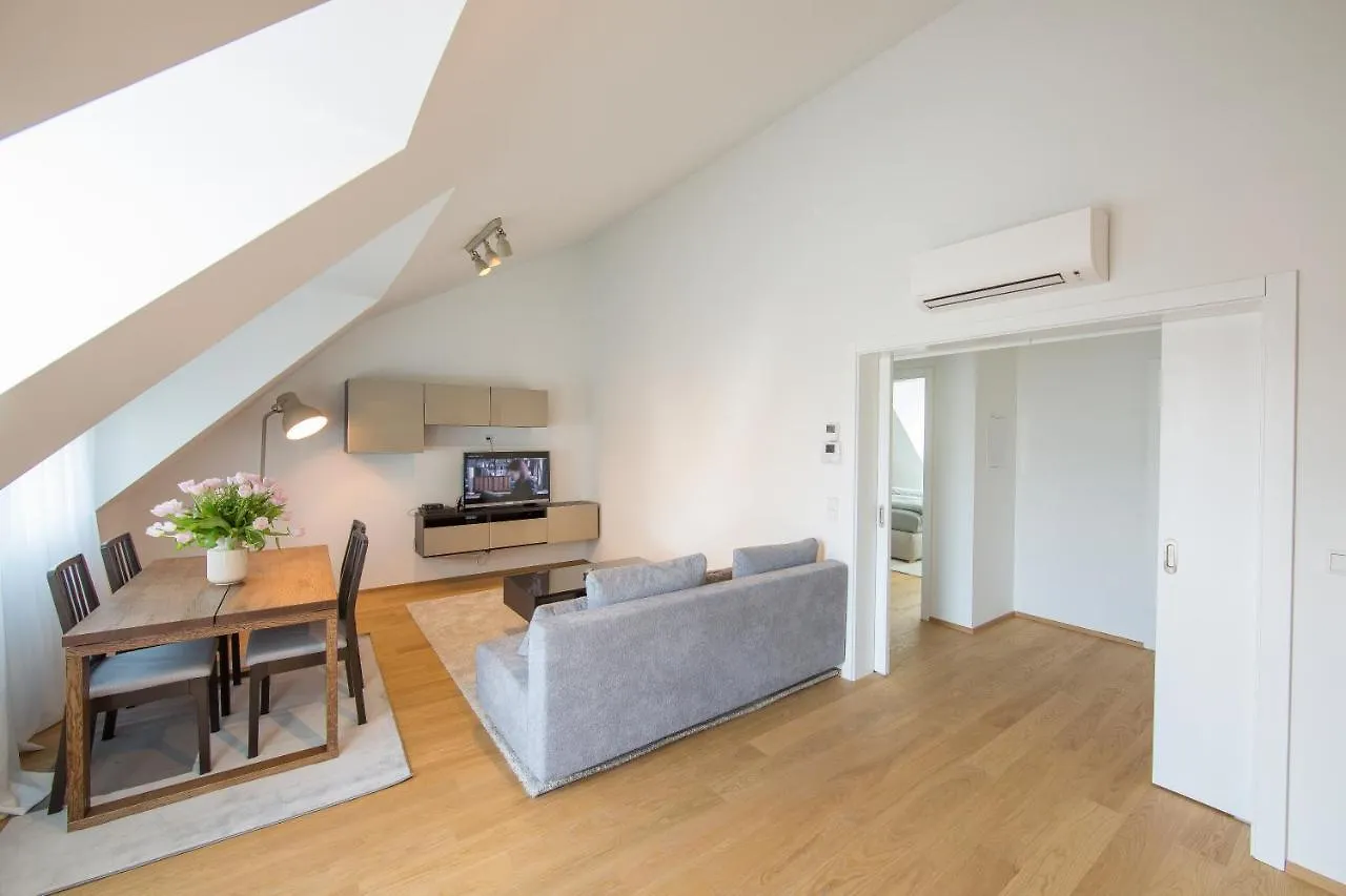 Ls Apartment By Nikolax Vienna